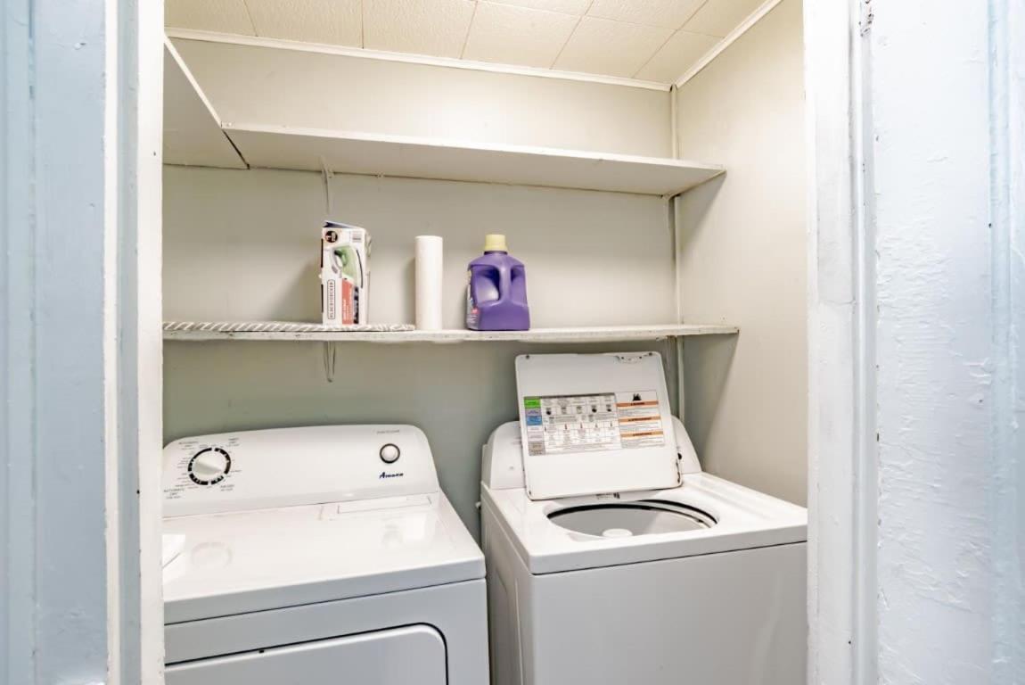 Mins From Downtown & Dining, Dauphin Darling 2 Apartment Mobile Exterior photo